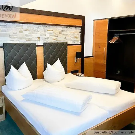 Daniel מלון אישגל